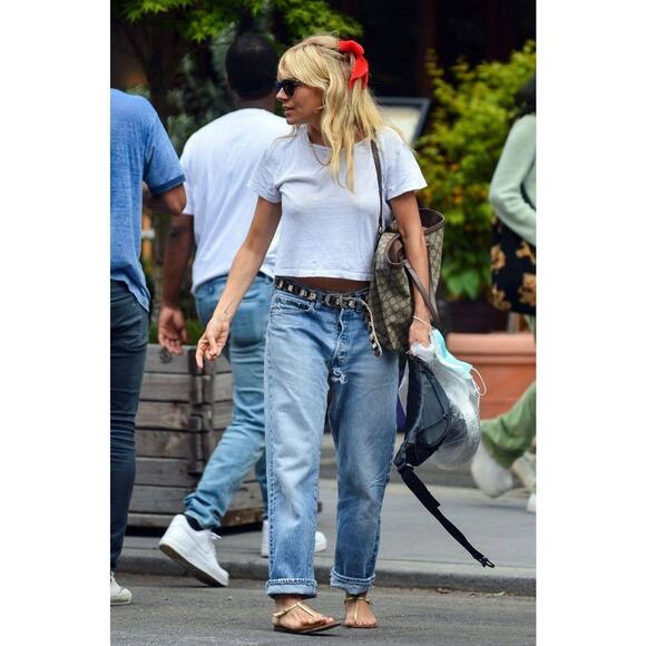 Unisex/Men's Vintage Levi's Jeans 501s - Picture 2 of 5